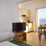 In With A Sea View, Terrace, Air Conditioning, Wifi 201-8 Lägenhet